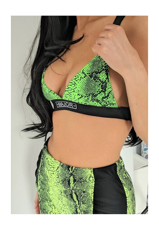 garment image