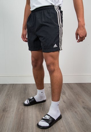 VINTAGE ADIDAS SHORTS 90S