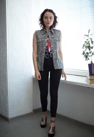 VINTAGE 90'S WHITE/BLACK ANIMAL PRINT GILET