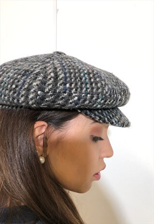 VINTAGE TARTAN BERET HAT IN WOOL FROM DEADSTOCK