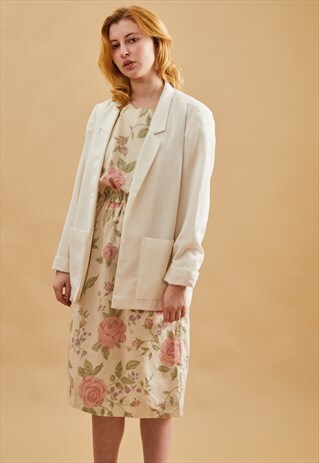 WHITE OVERSIZED BLAZER