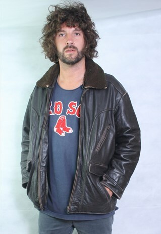 LEATHER VINTAGE BIKER JACKET.
