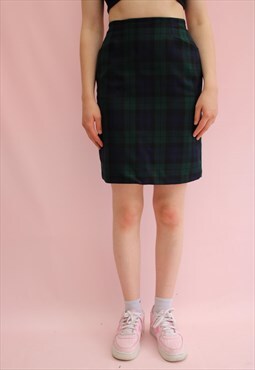 Vintage high waisted tartan pencil skirt knee length smart