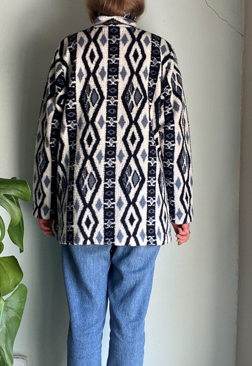 garment image