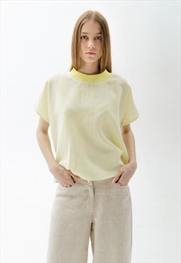 Linen T-shirt with short sleeves