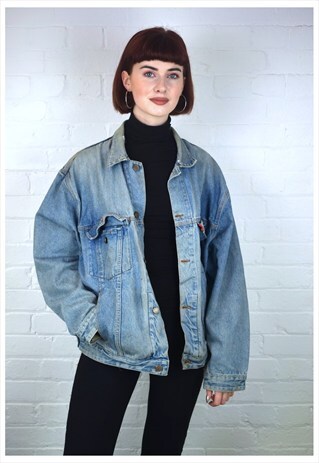 VINTAGE 90'S DENIM JACKET