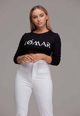 LONG SLEEVE CROP TOP IN BLACK WITH LOGO