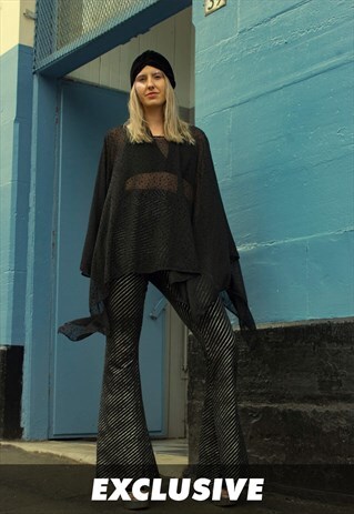 EXCLUSIVE FESTIVAL SHEER STAR CAPE