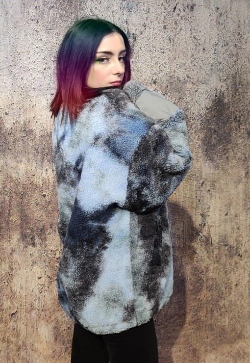 garment image