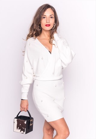KNITTED RIBBED WRAP DRESS WITH PEARLS IN WHITE PARTY WEAR