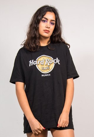 90'S VINTAGE BLACK OVERSIZE HARD ROCK CAFE MUNICH T-SHIRT