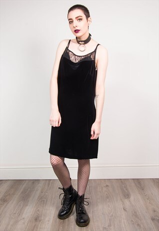 VINTAGE 90'S BLACK VELVET & LACE MIDI GRUNGE DRESS