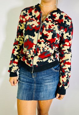 Vintage Size S Y2K Camo Fleece Jacket in Multi