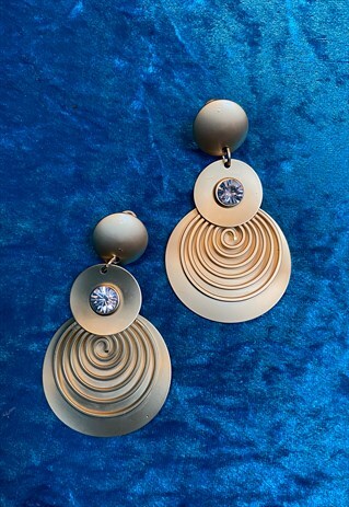 LARGE GOLD 90S STYLE EARRINGS