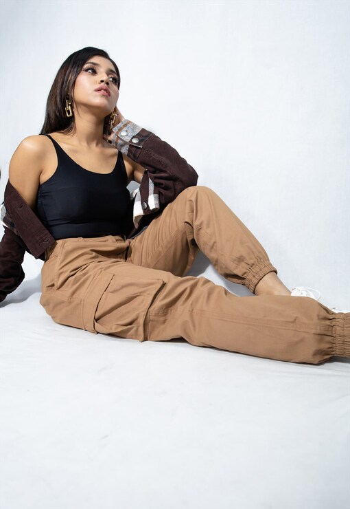 garment image