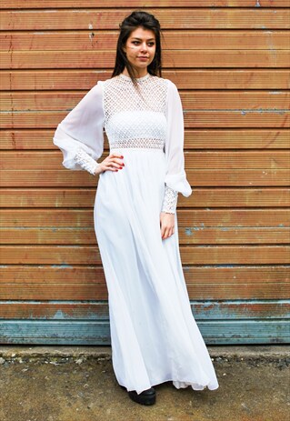 VINTAGE 70S FLOATY WHITE CROCHET DRESS