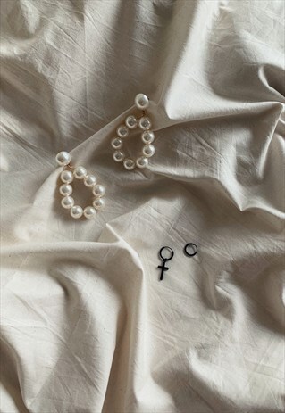 FAUX PEARLS DROP EARRINGS