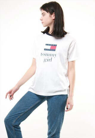 90S VINTAGE TOMMY HILFIGER BIG LOGO SPELL OUT T-SHIRT 300