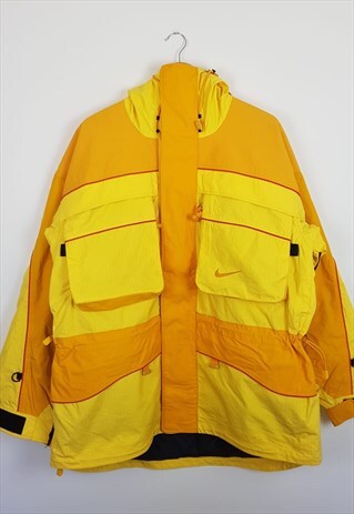 VINTAGE NIKE ACG JACKET YELLOW