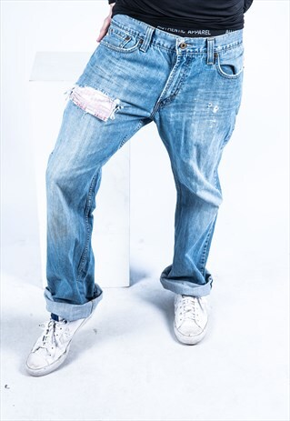 VINTAGE LEVI'S 527 JEANS IN BLUE WITH RIPS