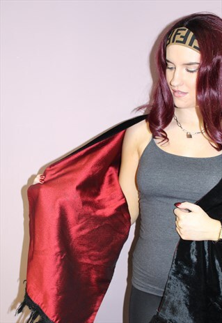 VINTAGE BLACK AND RED REVERSIBLE SCARF - 90S STOLE