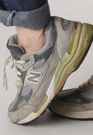 NEW BALANCE 992 TRAINERS UK 9 . US 9.5 , (GCN)