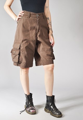 VINTAGE LEVI'S CARGO SHORTS BROWN