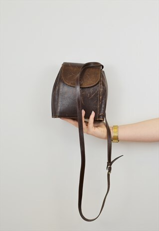 CROSS BODY SHOULDER BAG