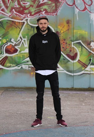 BLACK HOODIE