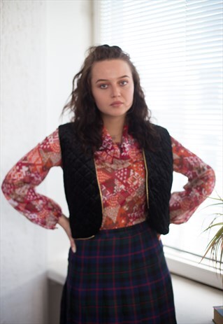 VINTAGE 70'S PADDED VELVET VEST IN BLACK