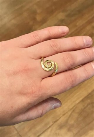 EYE SWIRL RING