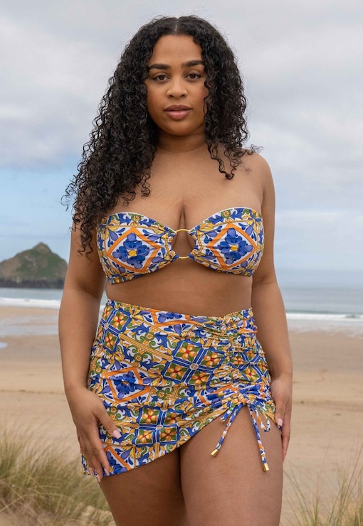 garment image