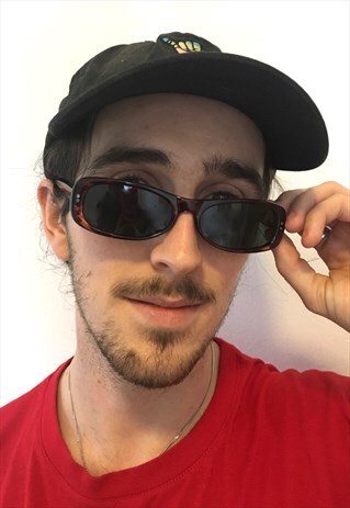 VINTAGE 90S OVAL SLIM BROWN COBAIN GRUNGE SUNGLASSES