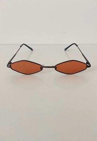 ORANGE 90S SUNGLASSES