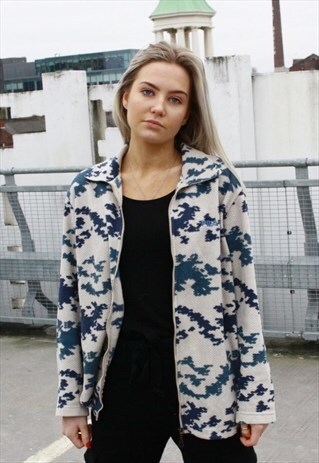 VINTAGE FILA CAMO FLEECE