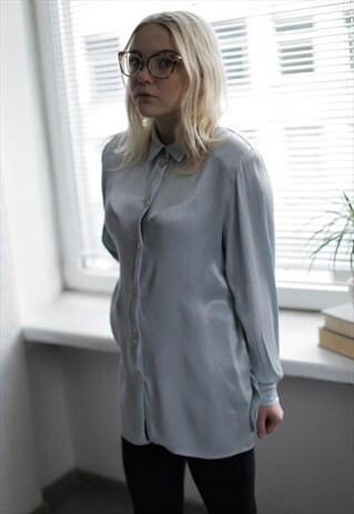 VINTAGE 80'S LIGHT BLUE LONG SLEEVE SHIRT