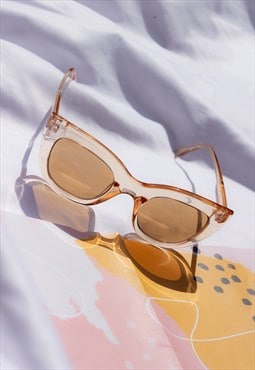 Transparent Beige Dish Cat Eye Sunglasses