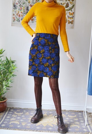 VINTAGE FLORAL PRINT CORD SKIRT