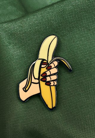 ENAMEL PIN BANANA