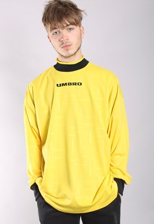 VINTAGE UMBRO LONG SLEEVE FOOTBALL T-SHIRT