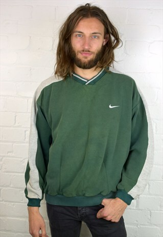 VINTAGE 90'S NIKE SWEATSHIRT