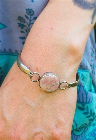 ROSE QUARTZ GEMSTONE BANGLE
