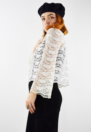BEAUTIFUL VINTAGE WHITE FLORAL LACE CROPPED EVENING JACKET
