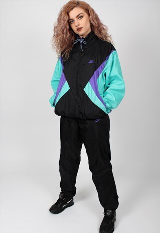 VINTAGE NIKE TRACK SUIT ASM2211