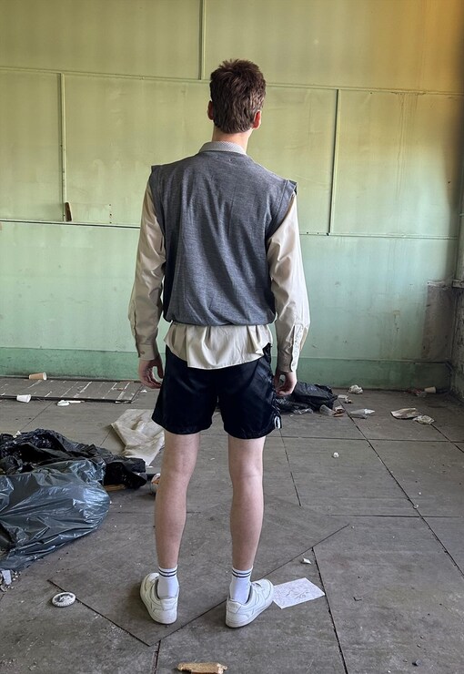 garment image