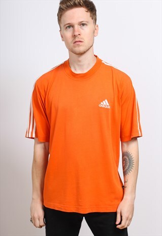 VINTAGE ADIDAS T-SHIRT