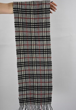 UNISEX VINTAGE BURBERRY LAMBSWOOL TRADITIONAL CHECK SCARF