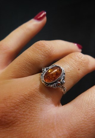 GENUINE AMBER GEMSTONE SET IN STERLING SILVER VINTAGE STYLE