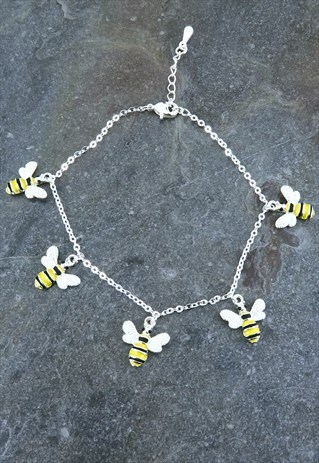BEE CHARM BRACELET