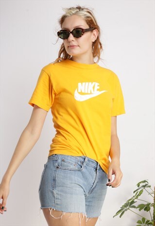 VINTAGE NIKE T-SHIRT Z360